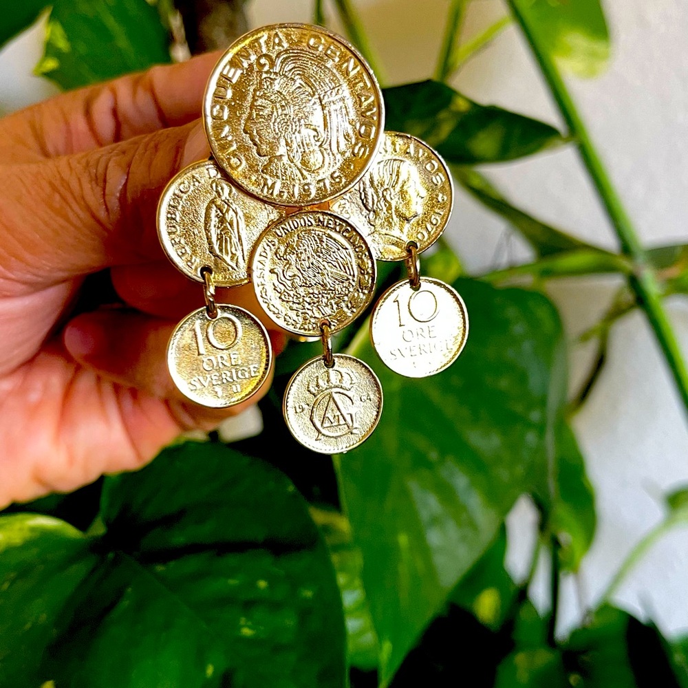 Vintage | 1970s Mexican Pesos Coin | Clip On Earrings